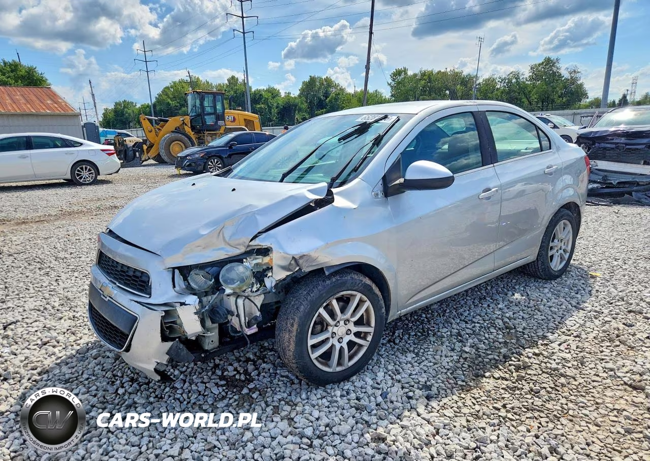 2014 Chevrolet Sonic Lt – zdjęcie 1 z 12