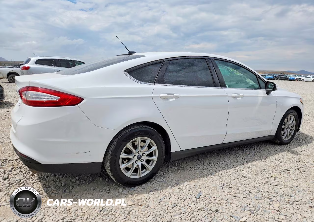 2016 Ford Fusion S VIN:3FA6P0G74GR333357 - 3