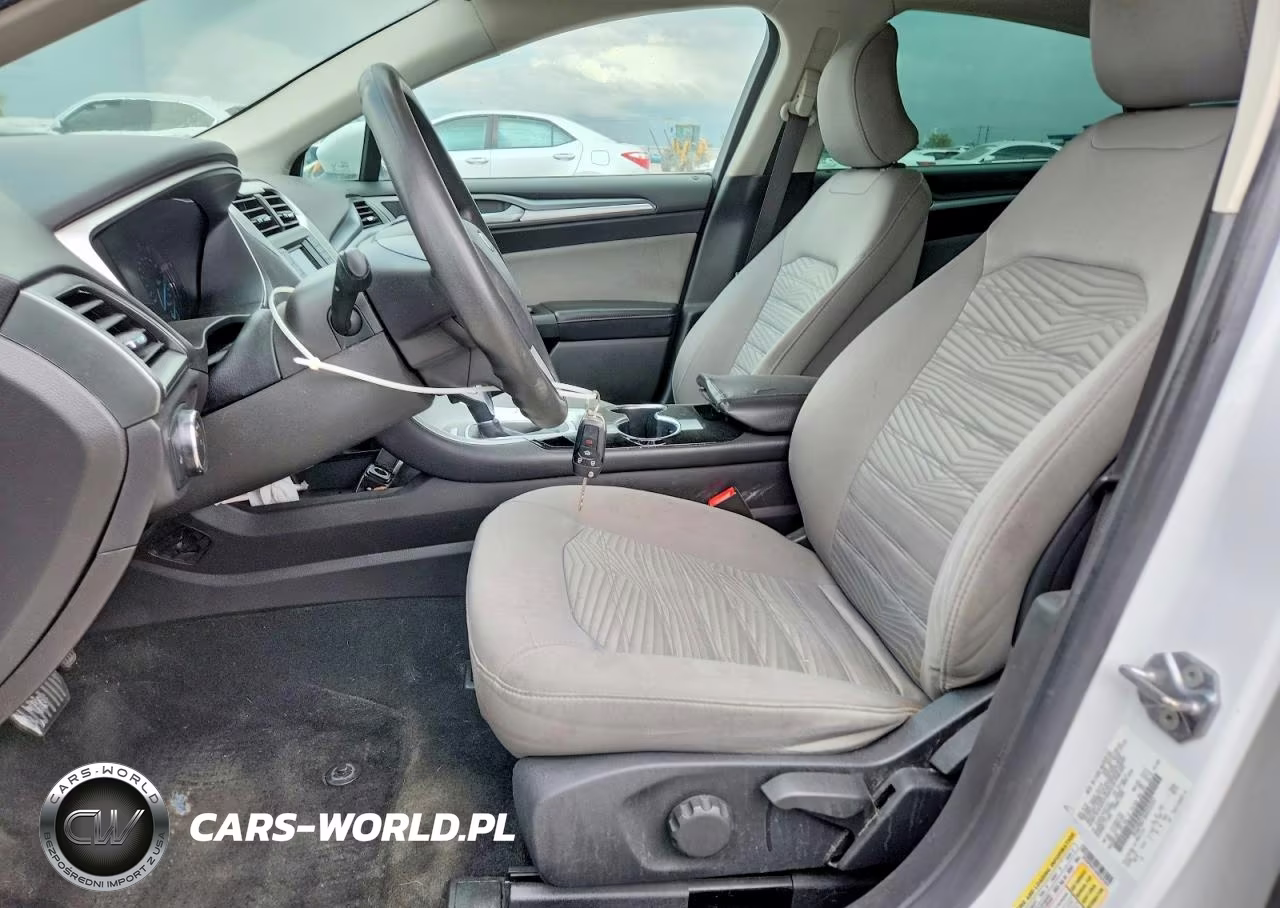 2016 Ford Fusion S VIN:3FA6P0G74GR333357 - 7