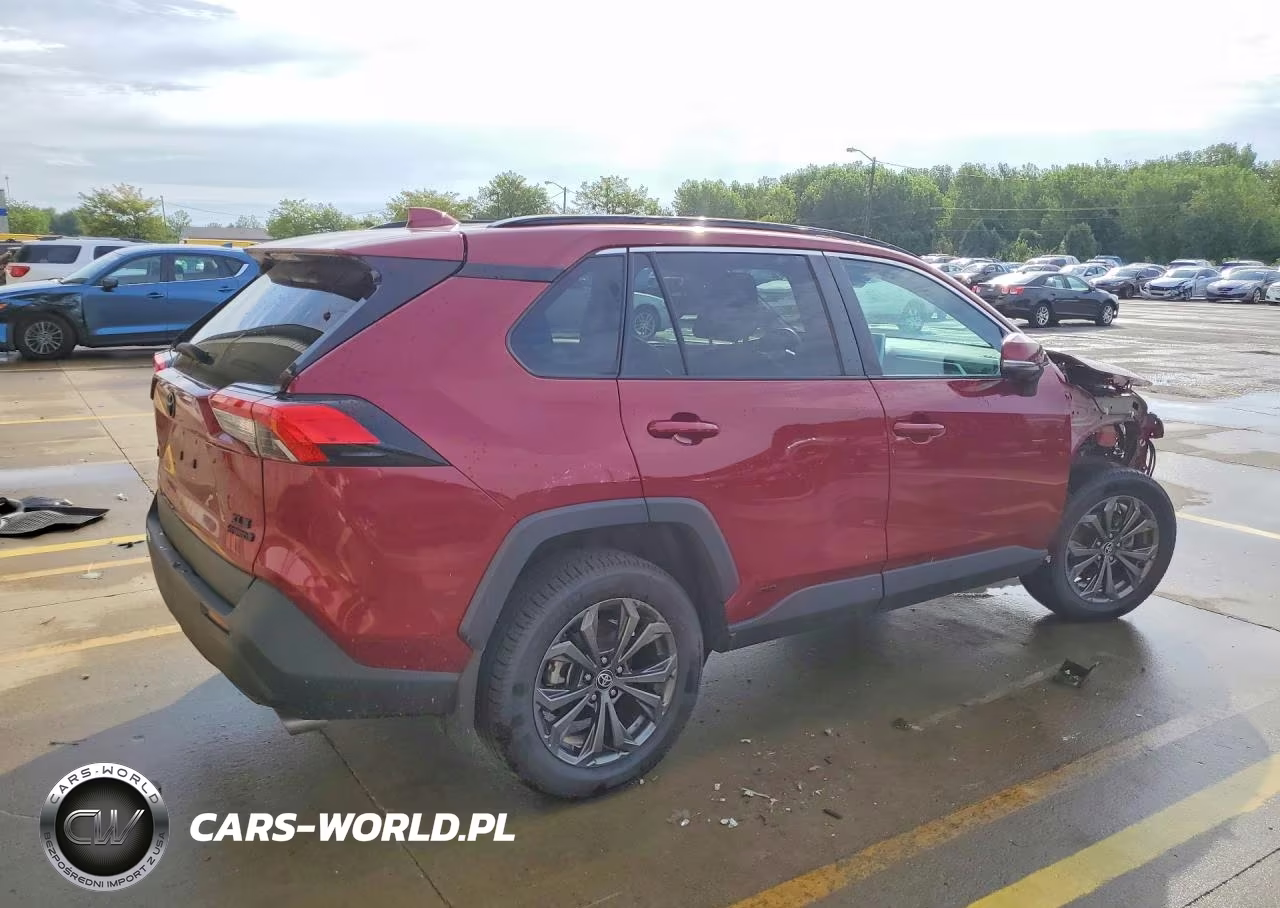 2023 Toyota Rav4 Xle Premium VIN:4T3B6RFVXPU114477 - 3