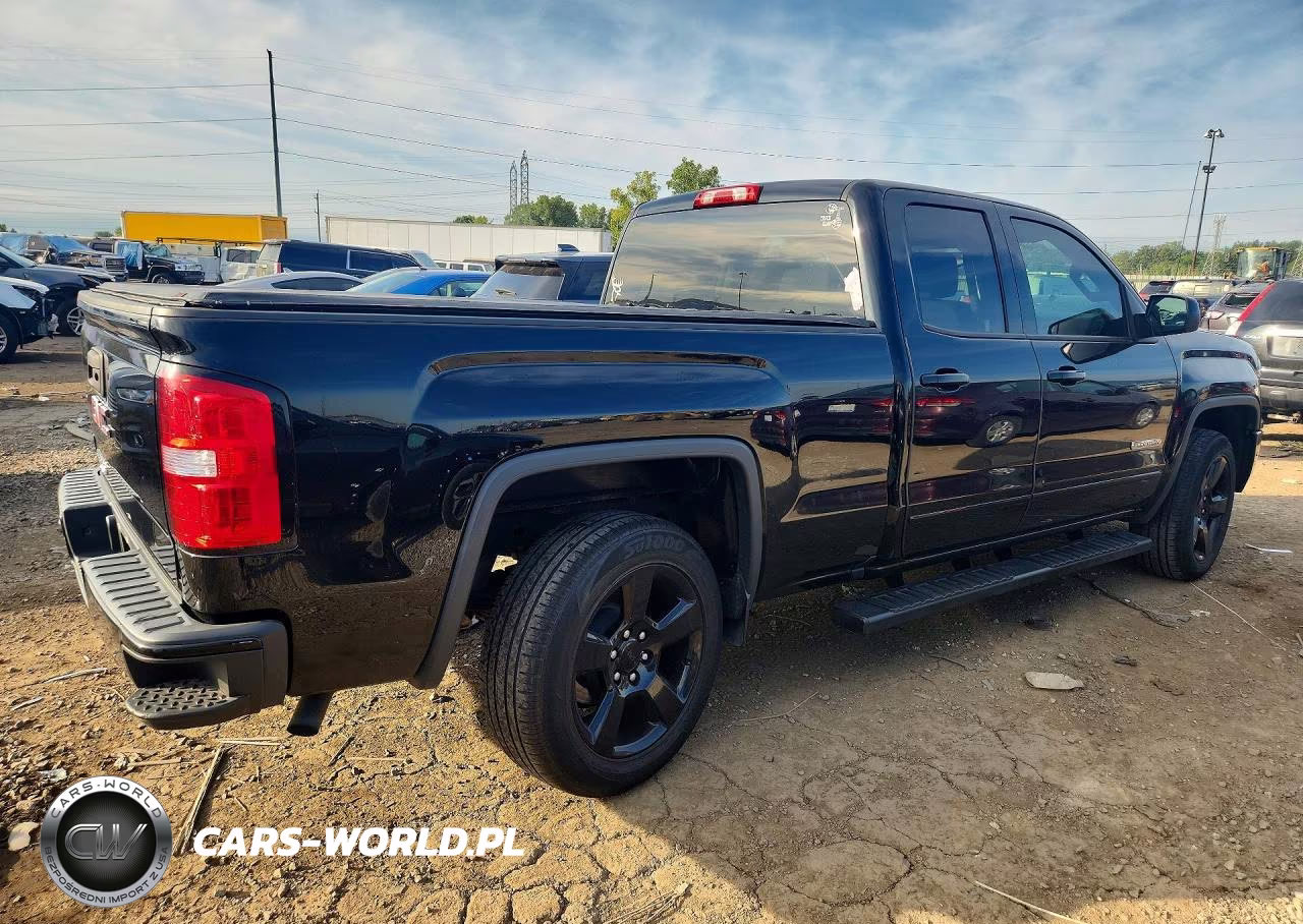 2018 GMC Sierra C1500 VIN:1GTR1LEH1JZ350531 - 3
