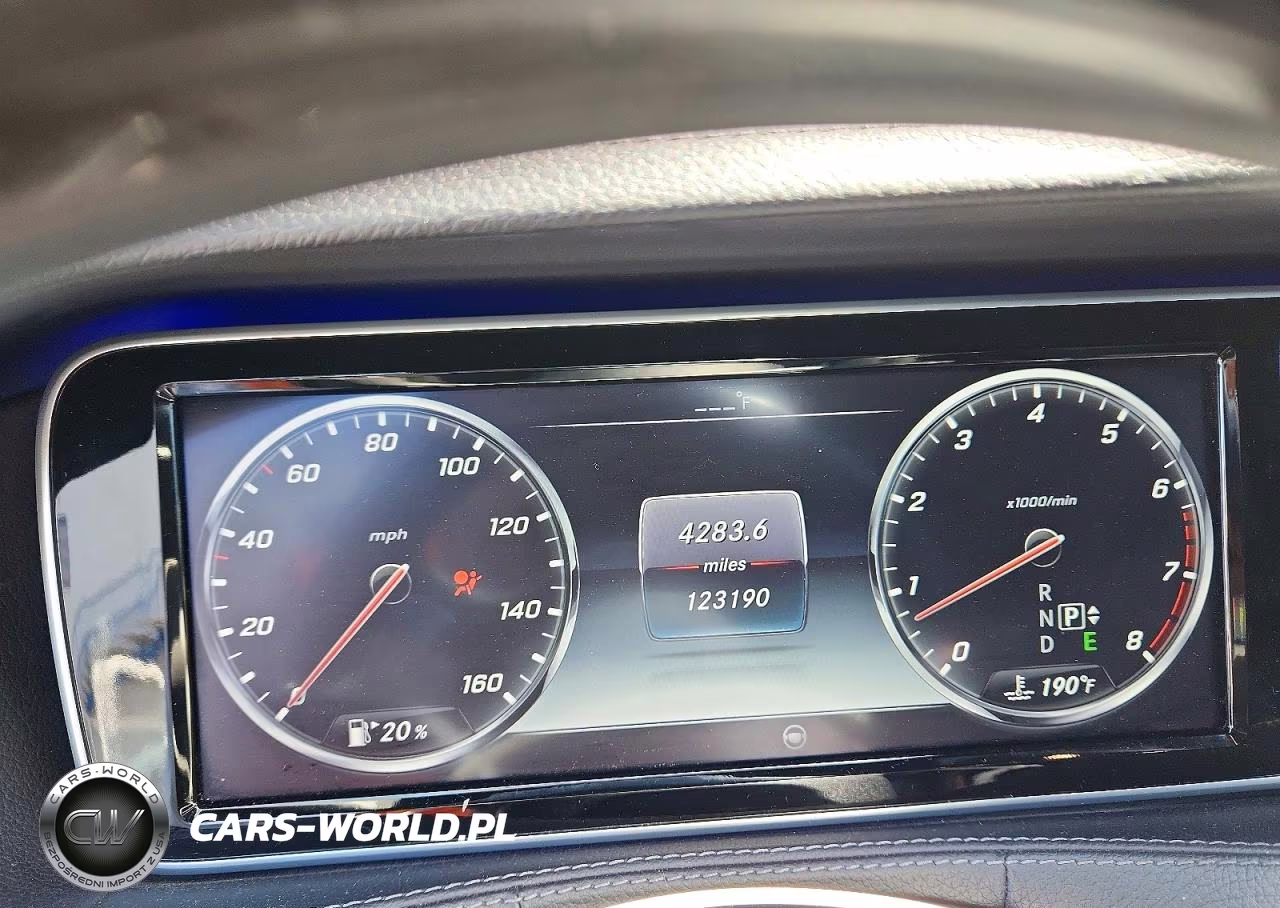 2015 Mercedes-Benz S 550 VIN:WDDUG8CB3FA114060 - 9