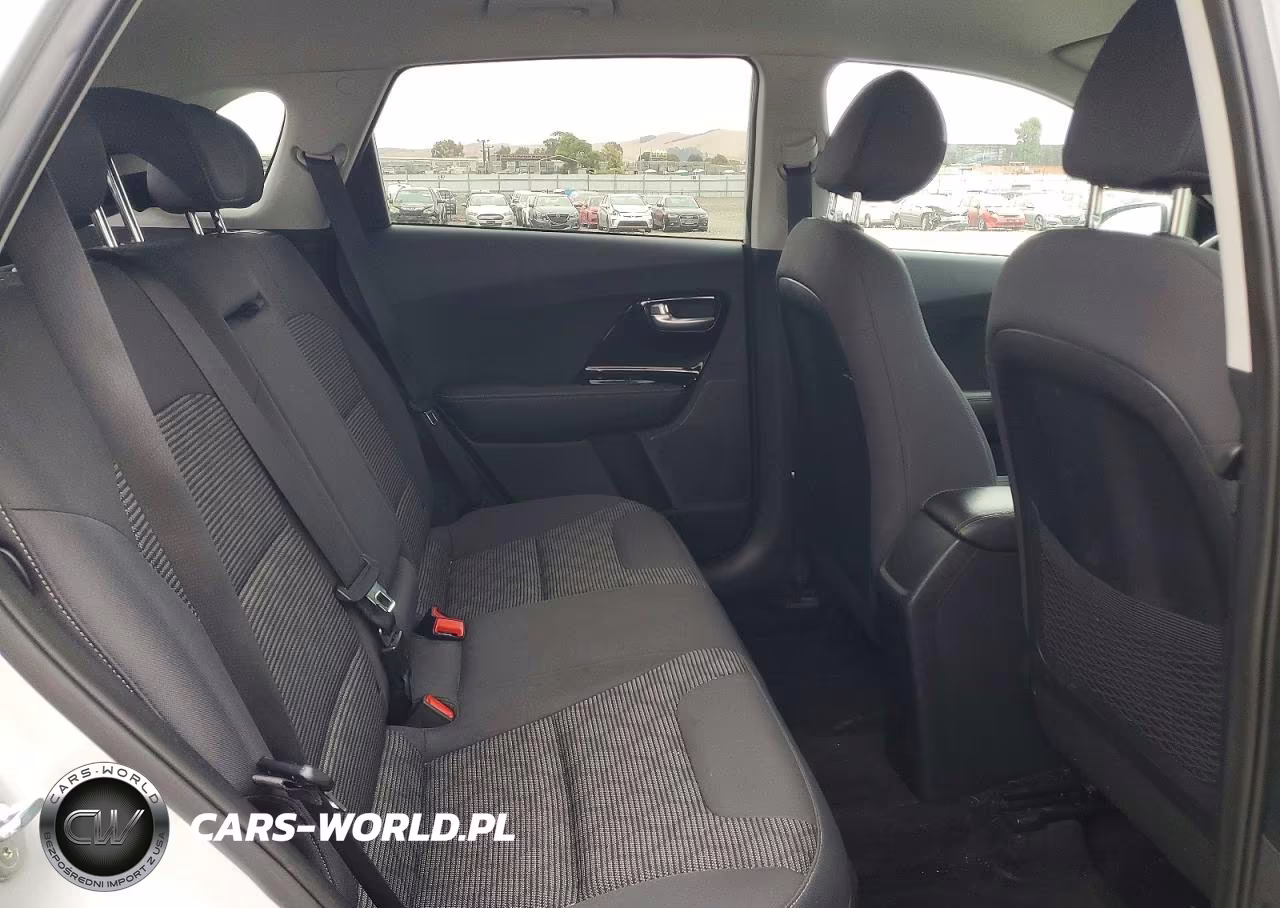 2020 Kia Niro Lxs VIN:KNDCM3LD9L5433177 - 10