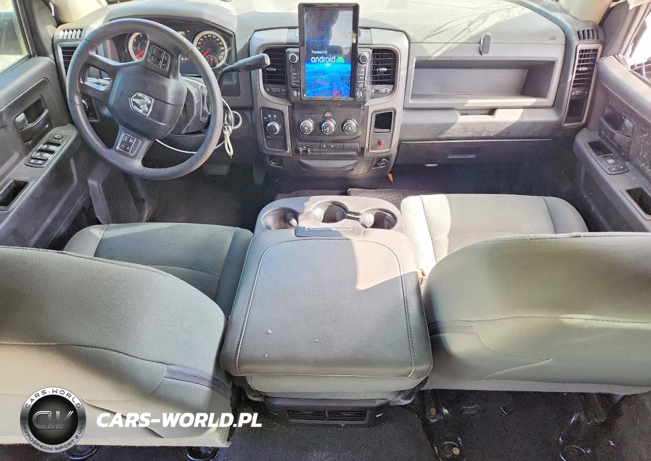 2018 Ram 2500 St VIN:3C6UR5CJ1JG276331 - 8