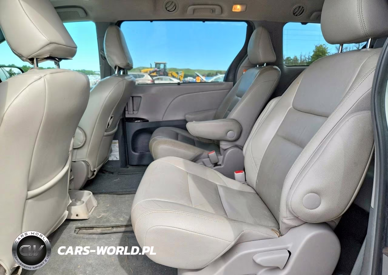2015 Toyota Sienna Xle Premium 7-Passenger VIN:5TDDK3DC0FS112692 - 11
