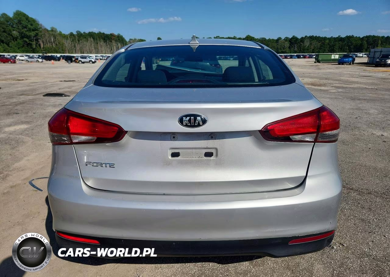 2018 Kia Forte Lx VIN:3KPFK4A74JE232214 - 6