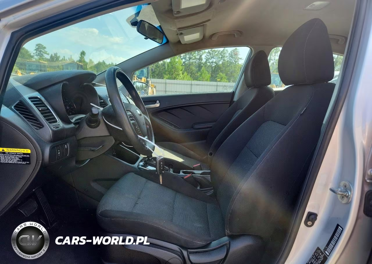 2018 Kia Forte Lx VIN:3KPFK4A74JE232214 - 7
