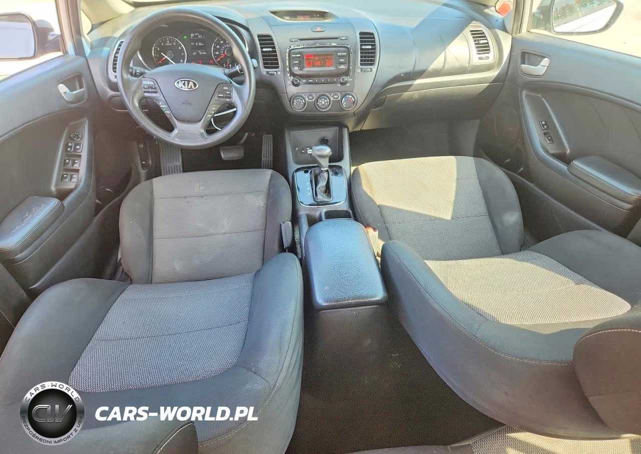 2018 Kia Forte Lx VIN:3KPFK4A74JE232214 - 8