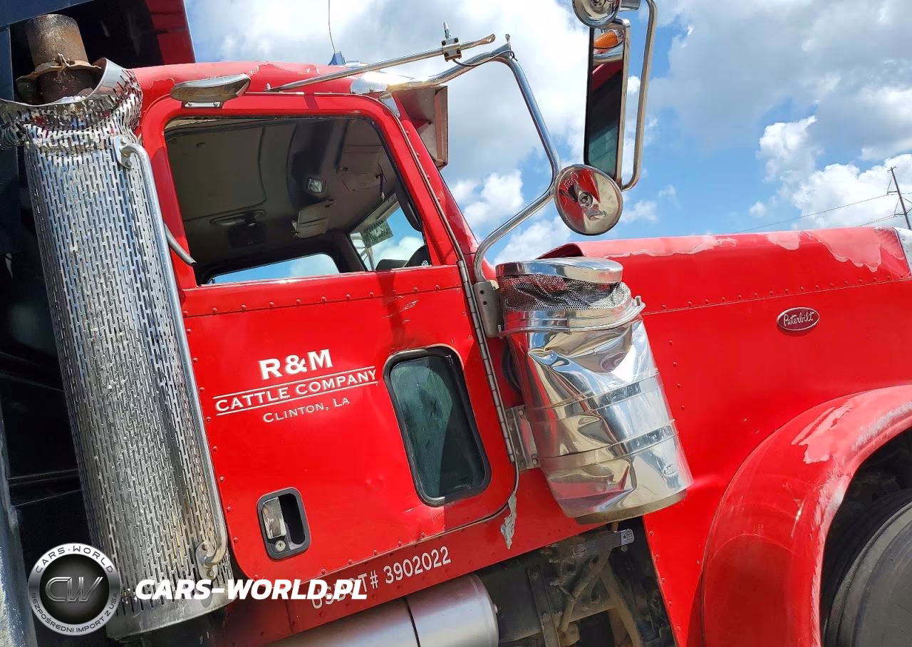 2008 Peterbilt Dumptruck VIN:1XPWDB9X48N758124 - 13