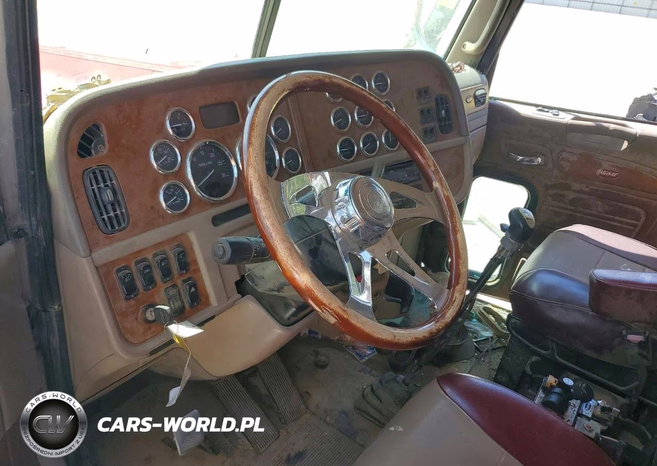 2008 Peterbilt Dumptruck VIN:1XPWDB9X48N758124 - 8