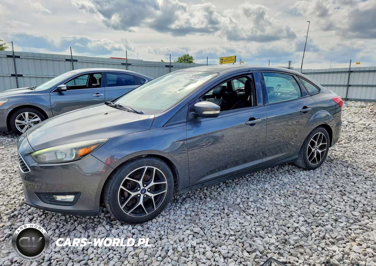 2017 Ford Focus Sel – zdjęcie 1 z 12