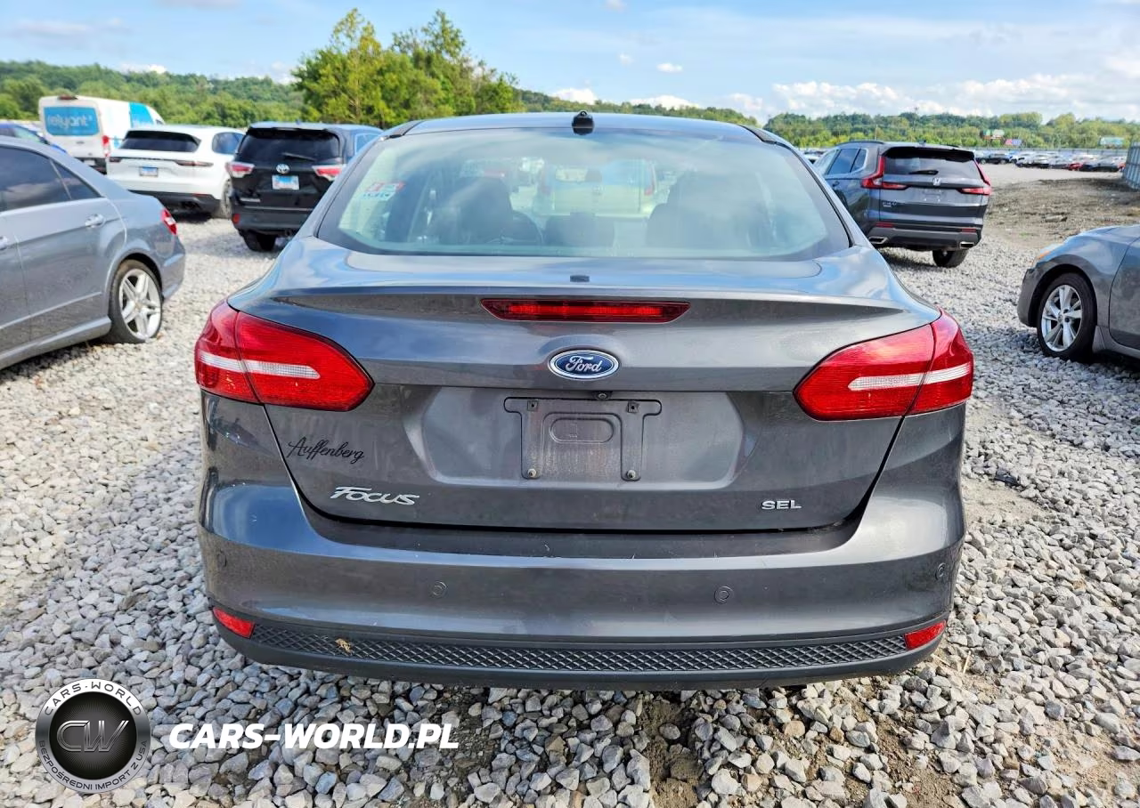 2017 Ford Focus Sel VIN:1FADP3H29HL237316 - 6