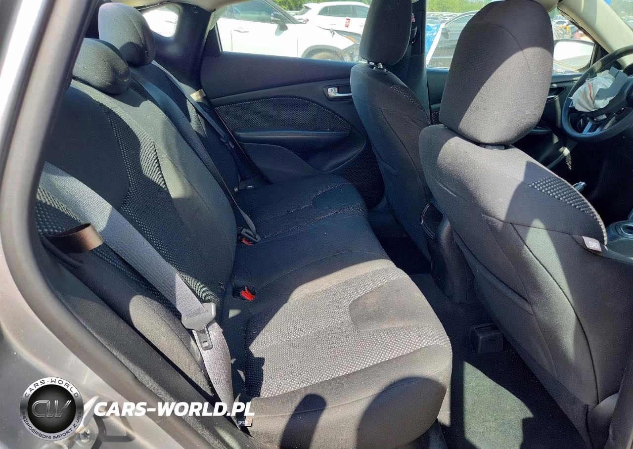 2016 Dodge Dart Se VIN:1C3CDFAA2GD653075 - 10