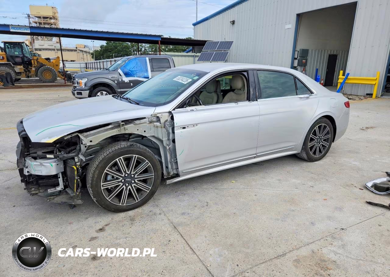 2017 Lincoln Continental Reserve