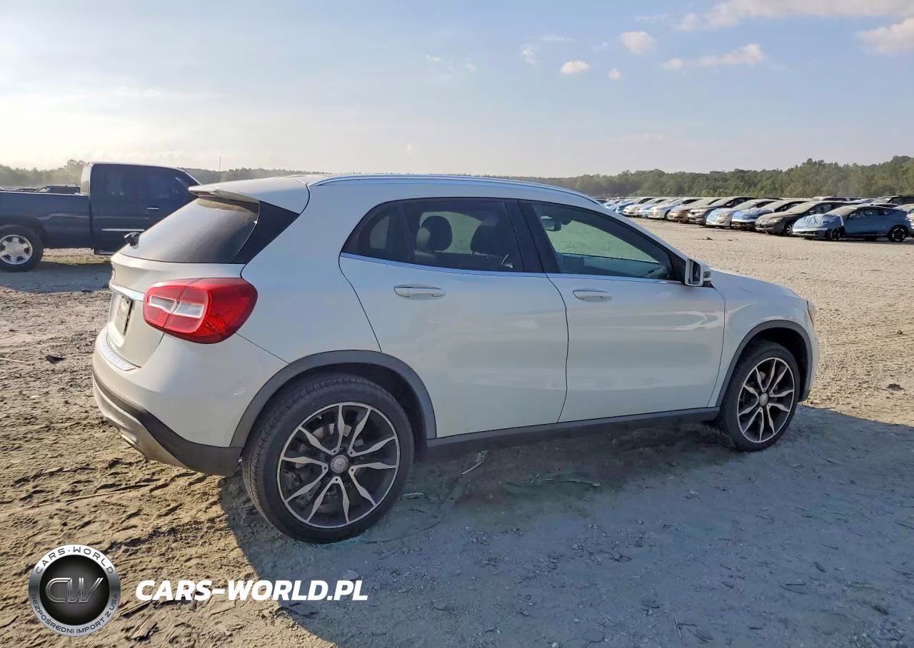 2015 Mercedes-Benz Gla 250 VIN:WDCTG4EB1FJ164798 - 3