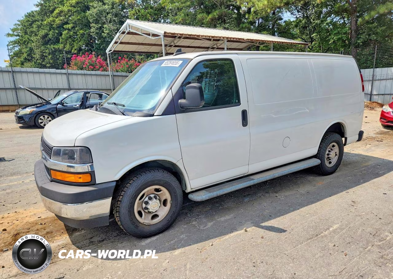 2020 Chevrolet Express G2500 Delivery Van – zdjęcie 1 z 13