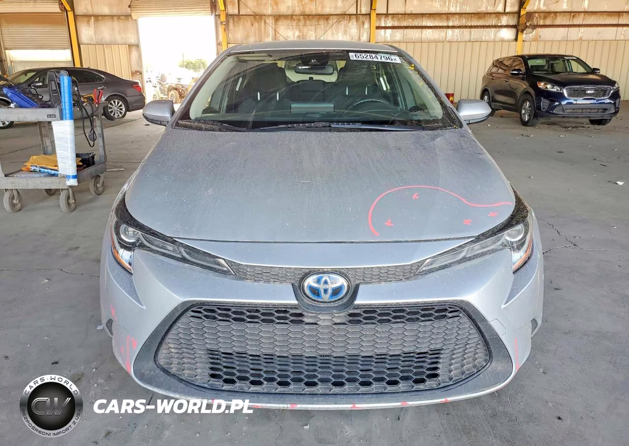 2022 Toyota Corolla Le VIN:JTDEAMDE4N3009113 - 5
