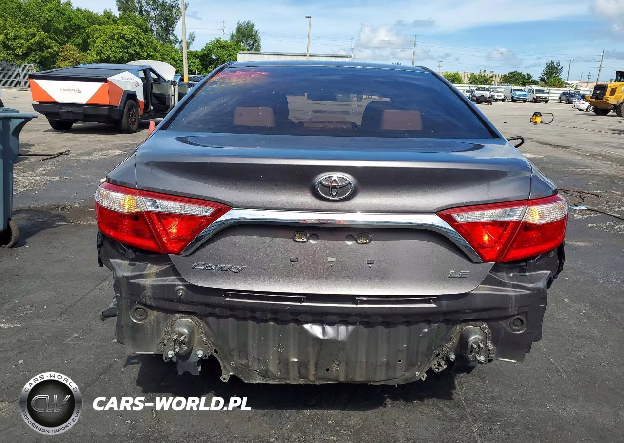 2016 Toyota Camry Le VIN:4T1BF1FK8GU237341 - 6