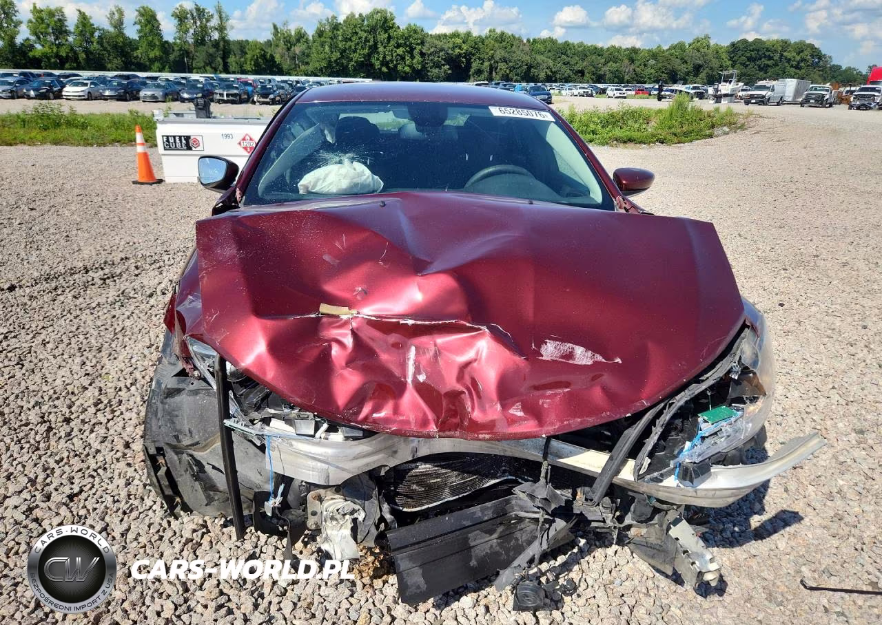 2015 Chrysler 200 Limited VIN:1C3CCCAB2FN576470 - 5
