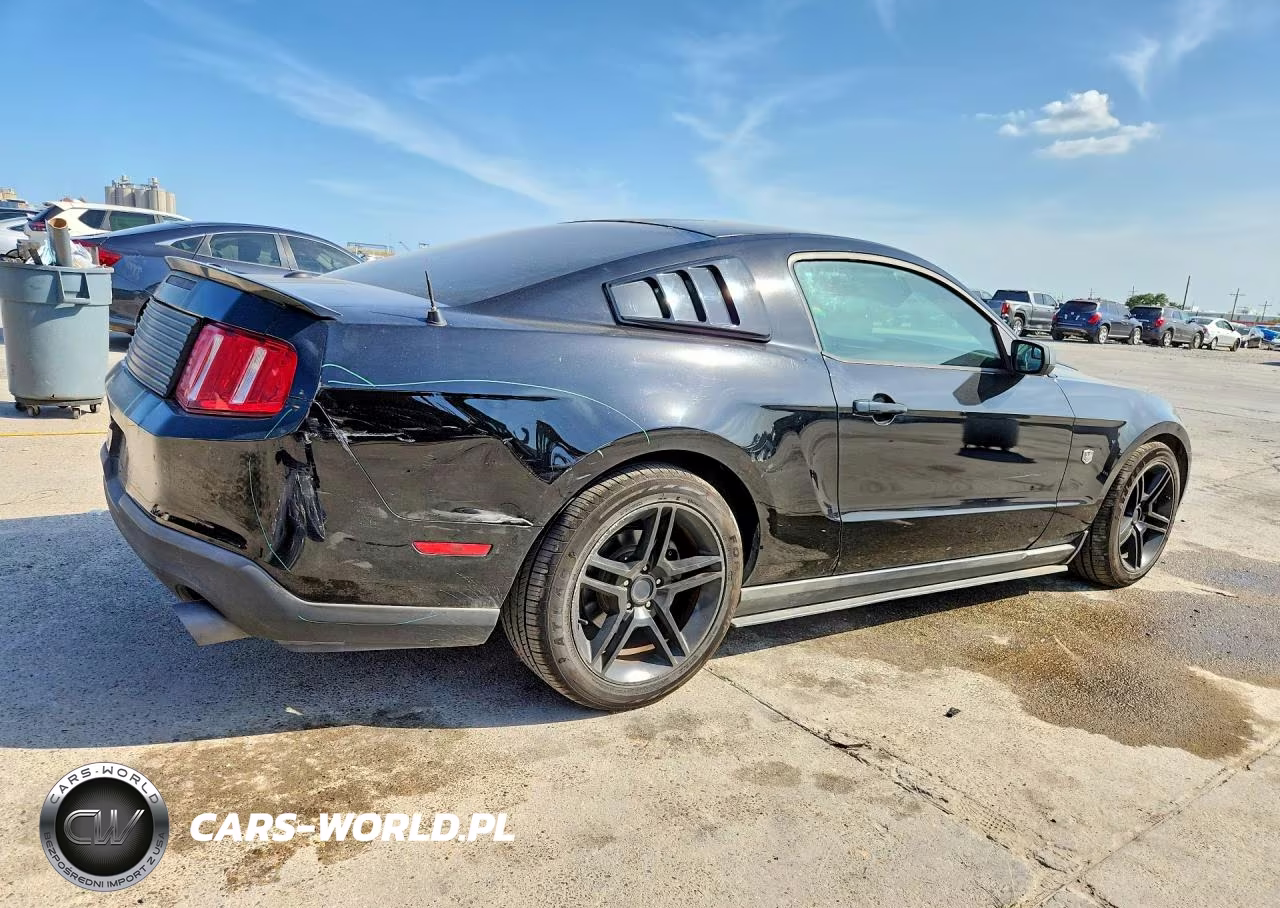 2012 Ford Mustang VIN:1ZVBP8AM5C5220615 - 3