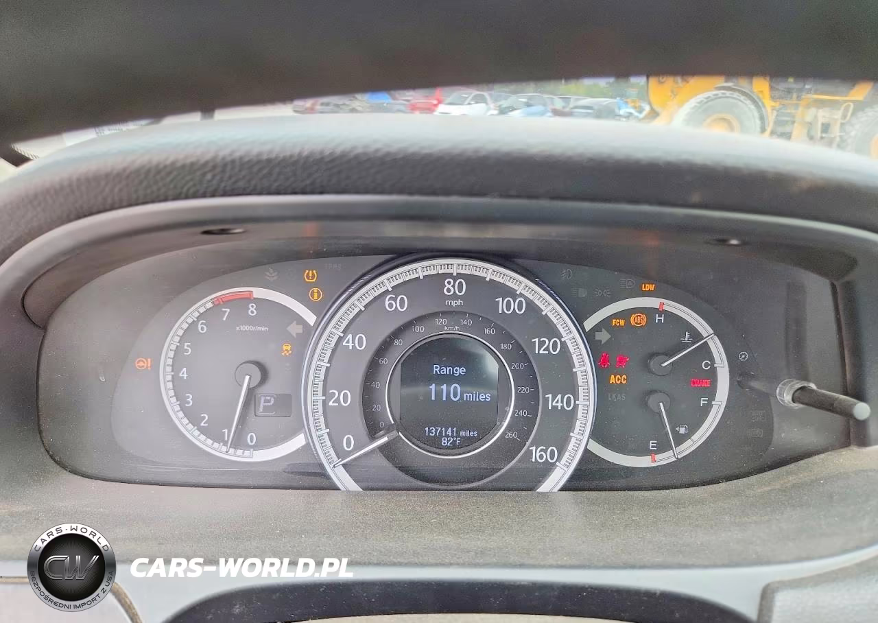 2015 Honda Accord Touring VIN:1HGCR3F95FA028889 - 9