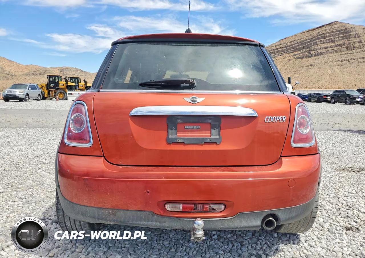 2011 Mini Cooper VIN:WMWSU3C56BT099220 - 6