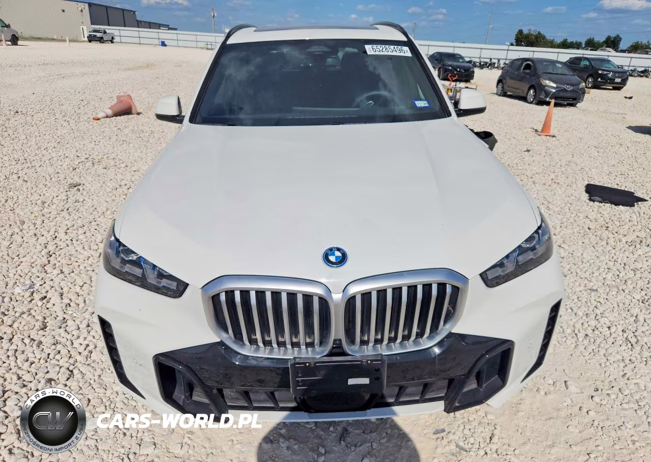 2025 BMW X5 xDrive50E VIN:5UX43EU02S9Y24174 - 5
