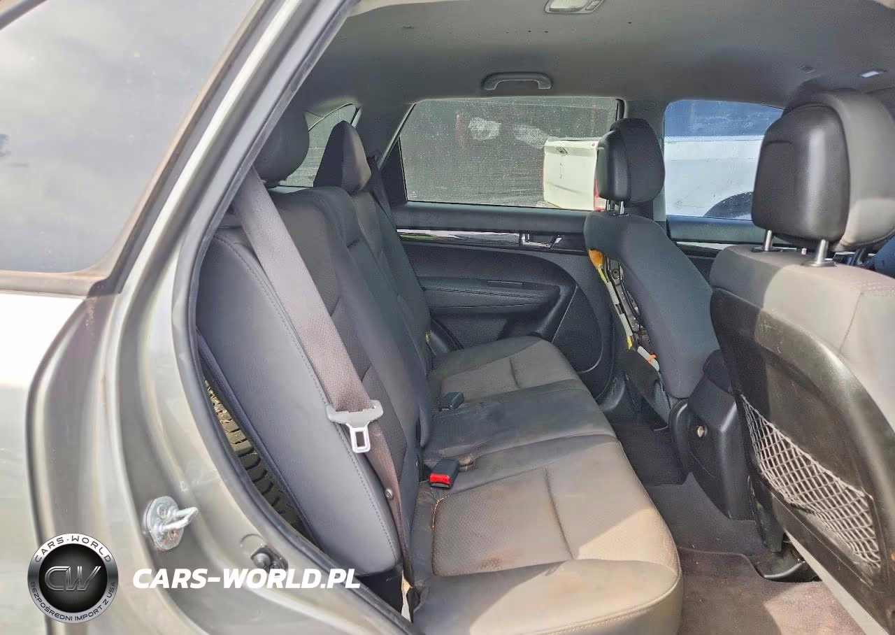 2012 Kia Sorento Lx VIN:5XYKT3A63CG289961 - 10