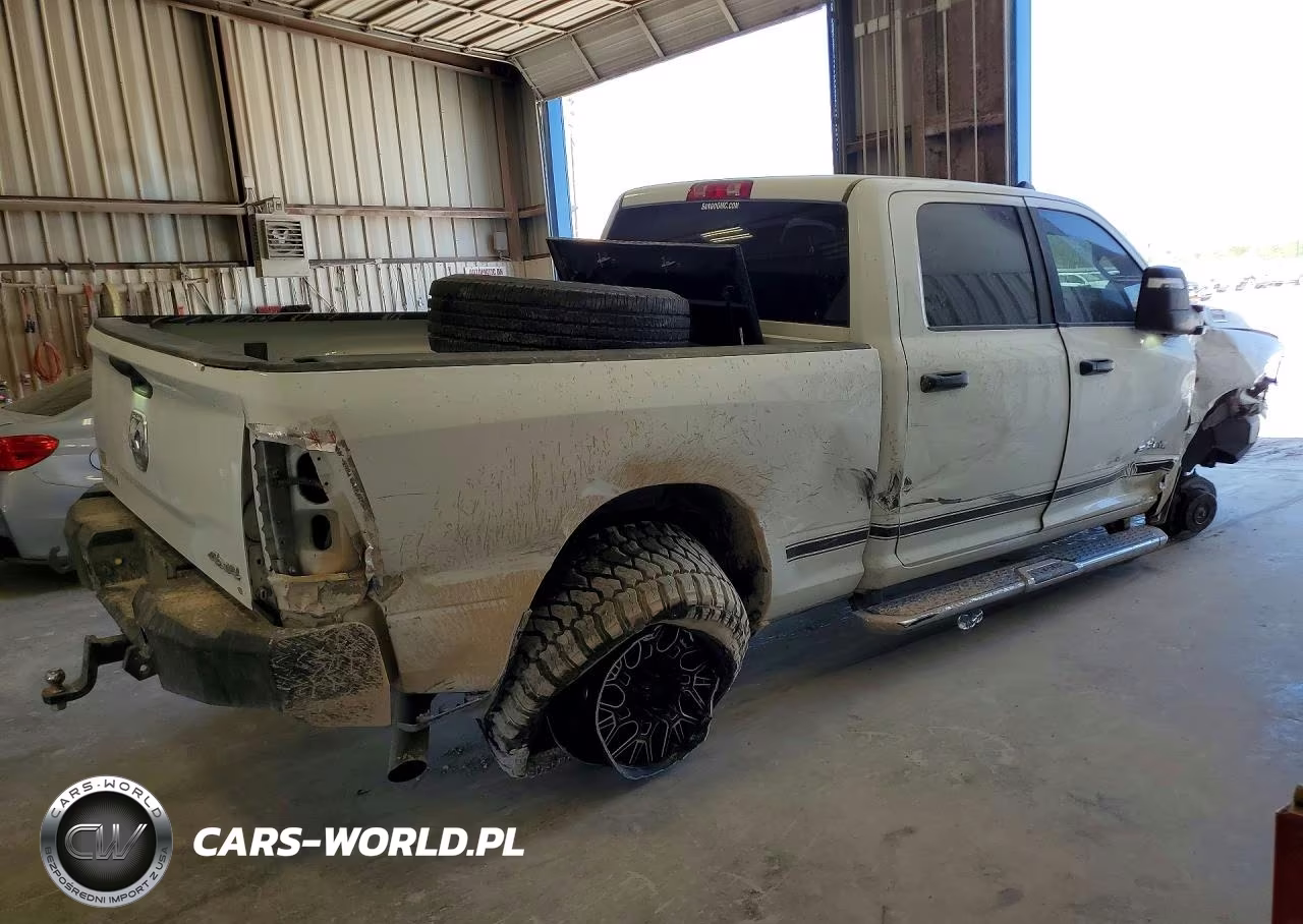 2024 Ram 2500 Big Horn VIN:3C6UR5DL4RG153750 - 3