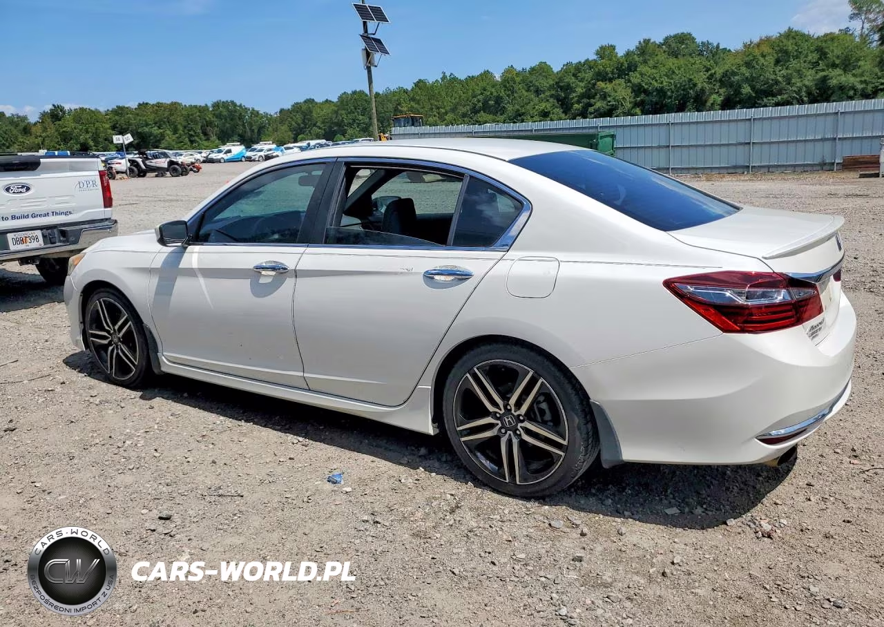 2016 Honda Accord Sport VIN:1HGCR2F50GA128052 - 2