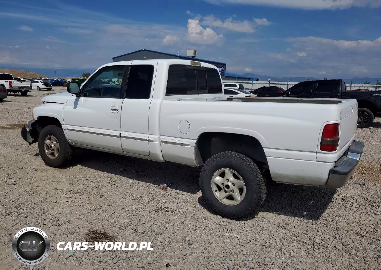 1999 Dodge Ram 1500 VIN:3B7HF13Z4XG100626 - 2