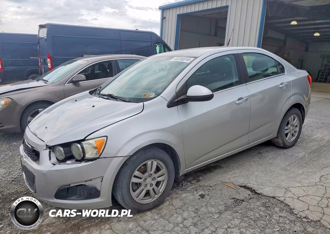 2014 Chevrolet Sonic Lt – zdjęcie 1 z 12
