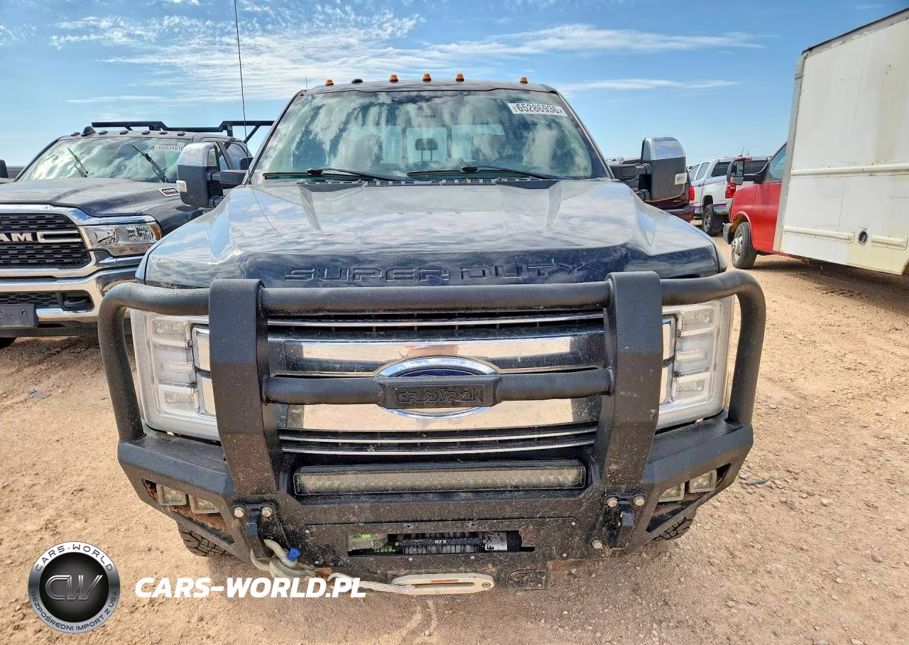 2018 Ford F350 Super Duty VIN:1FT8W3DT3JEC31891 - 5