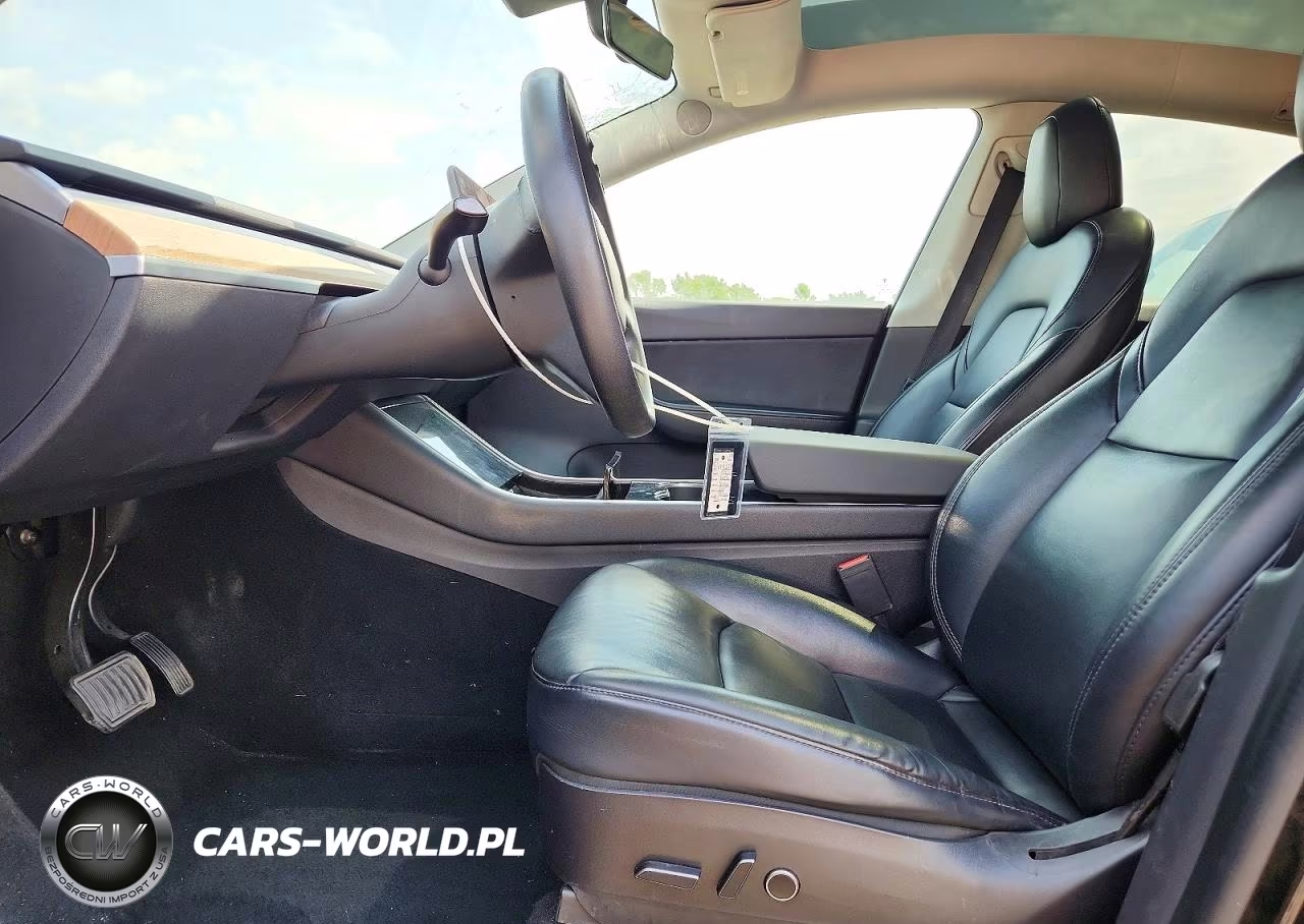 2021 Tesla Model Y VIN:5YJYGDEE6MF064917 - 7