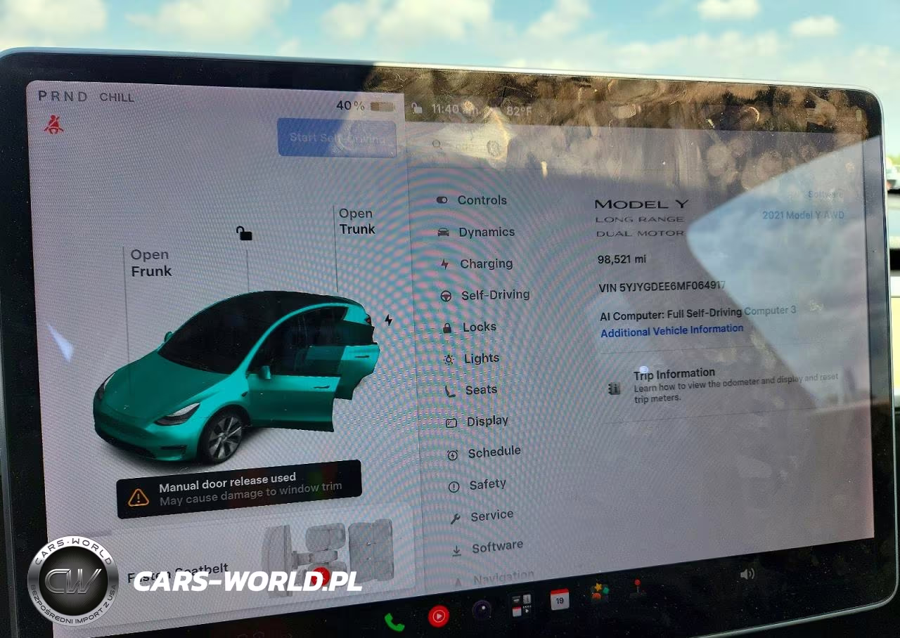2021 Tesla Model Y VIN:5YJYGDEE6MF064917 - 9
