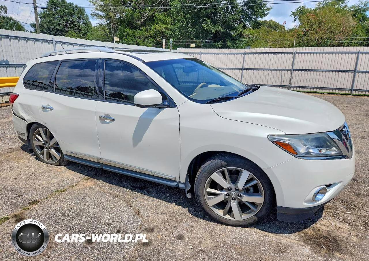 2015 Nissan Pathfinder Platinum VIN:5N1AR2MM1FC611659 - 4