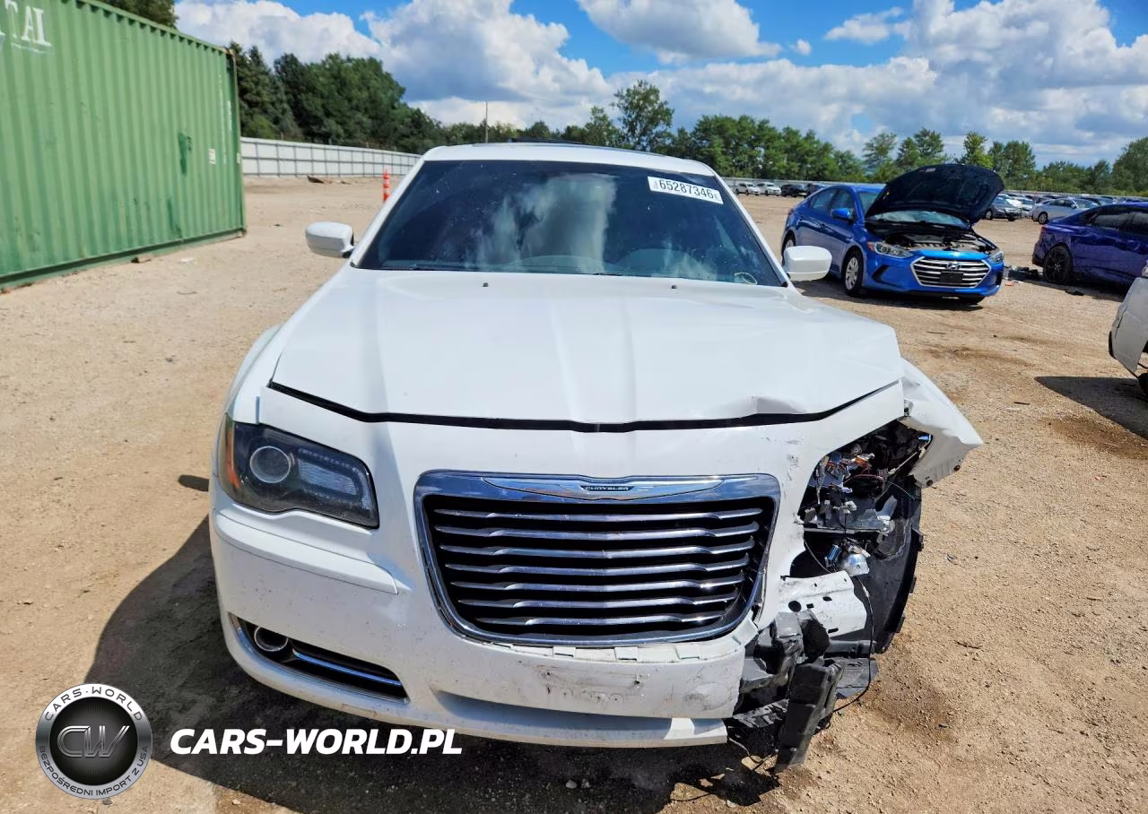 2014 Chrysler 300 S VIN:2C3CCAGG3EH378155 - 5
