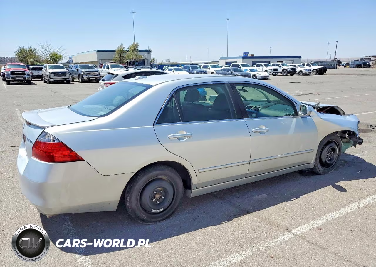 2007 Honda Accord Hybrid VIN:JHMCN36437C003816 - 3