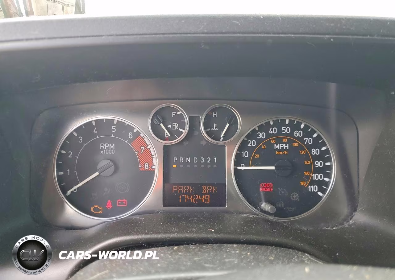 2006 Hummer H3 VIN:5GTDN136468329182 - 9