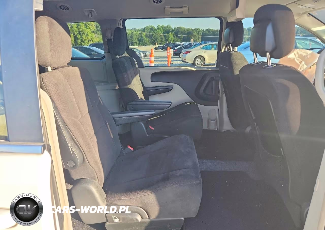 2011 Dodge Grand Caravan Crew VIN:2D4RN5DG3BR693588 - 11