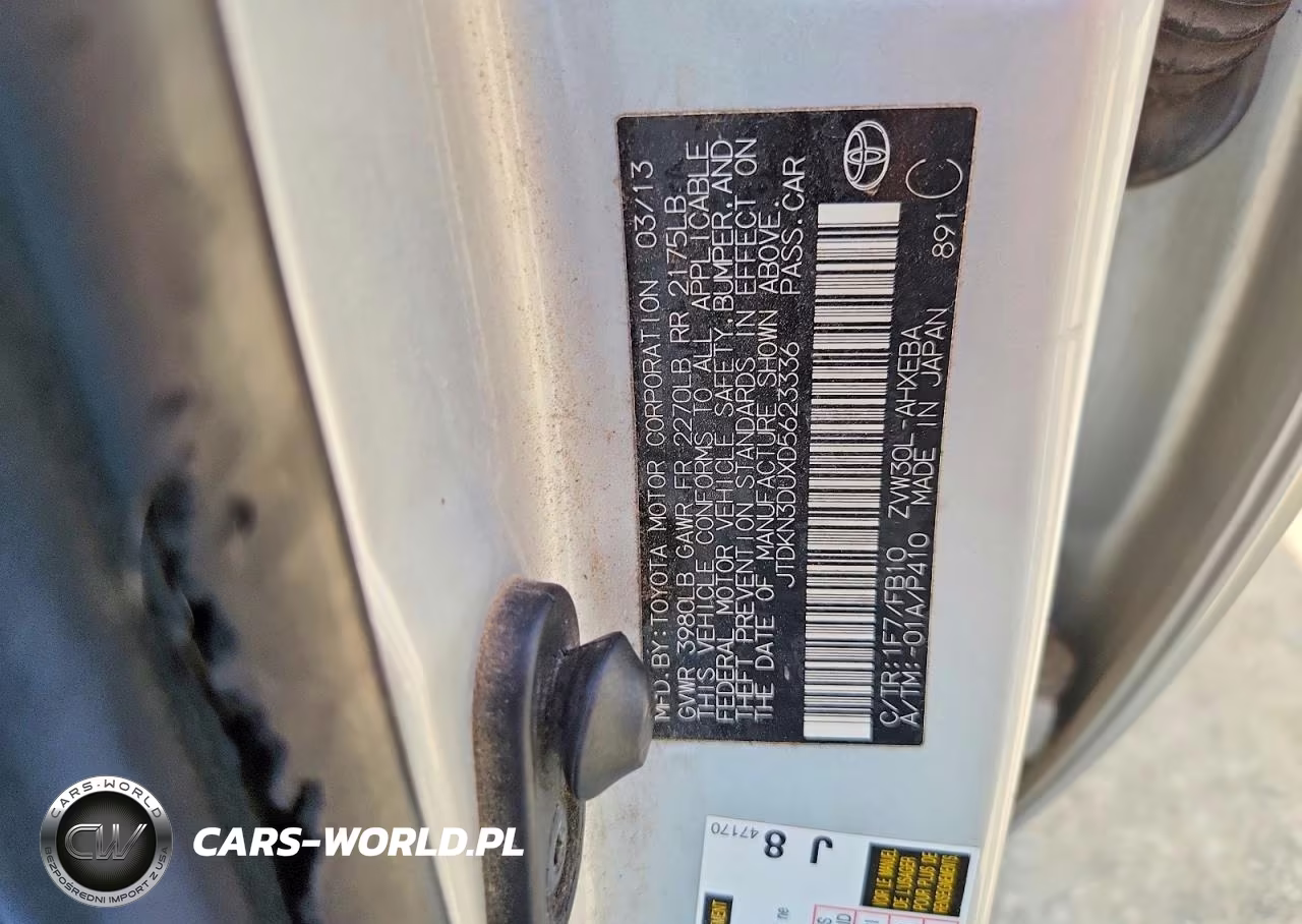 2013 Toyota Prius Two VIN:JTDKN3DUXD5623336 - 12