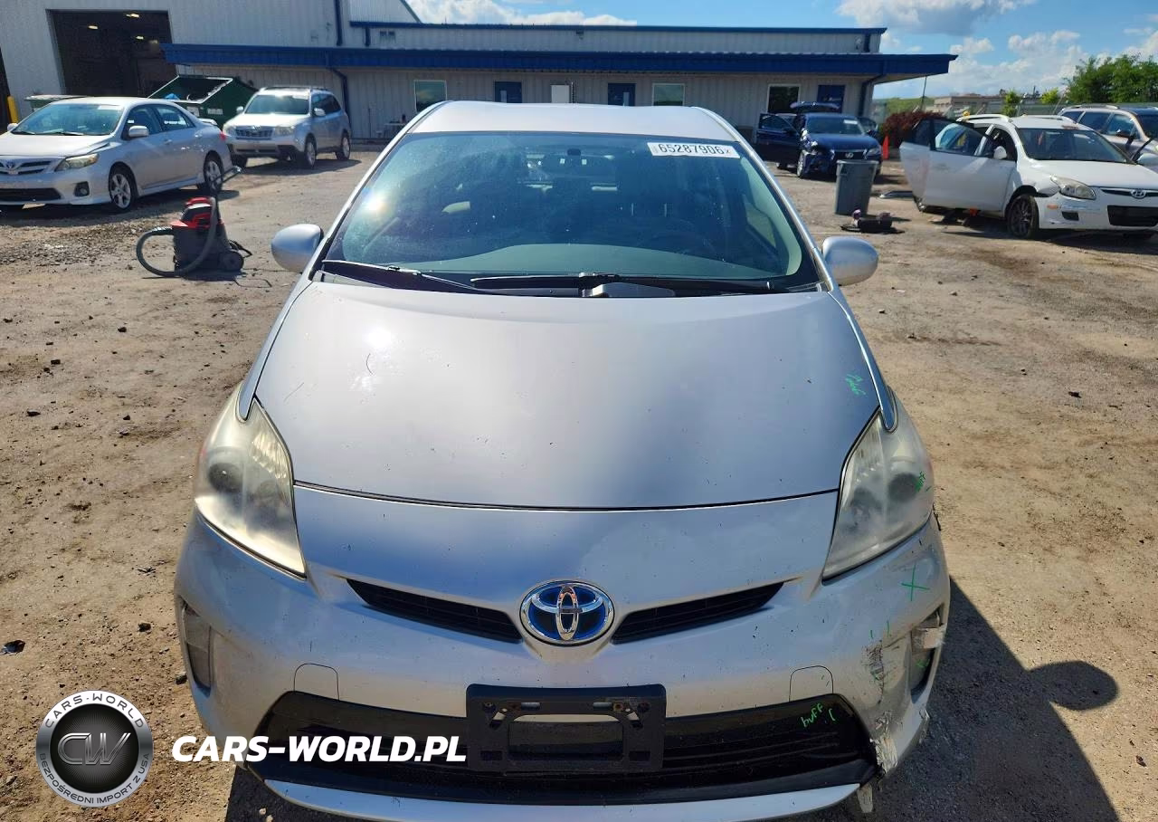 2013 Toyota Prius Two VIN:JTDKN3DUXD5623336 - 5