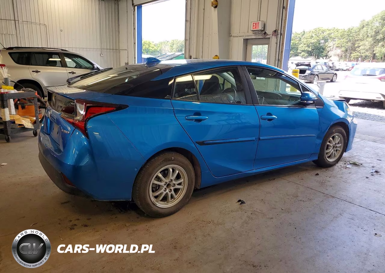 TOYOTA PRIUS SPEC VIN:JTDKAMFU5M3131338 - 3
