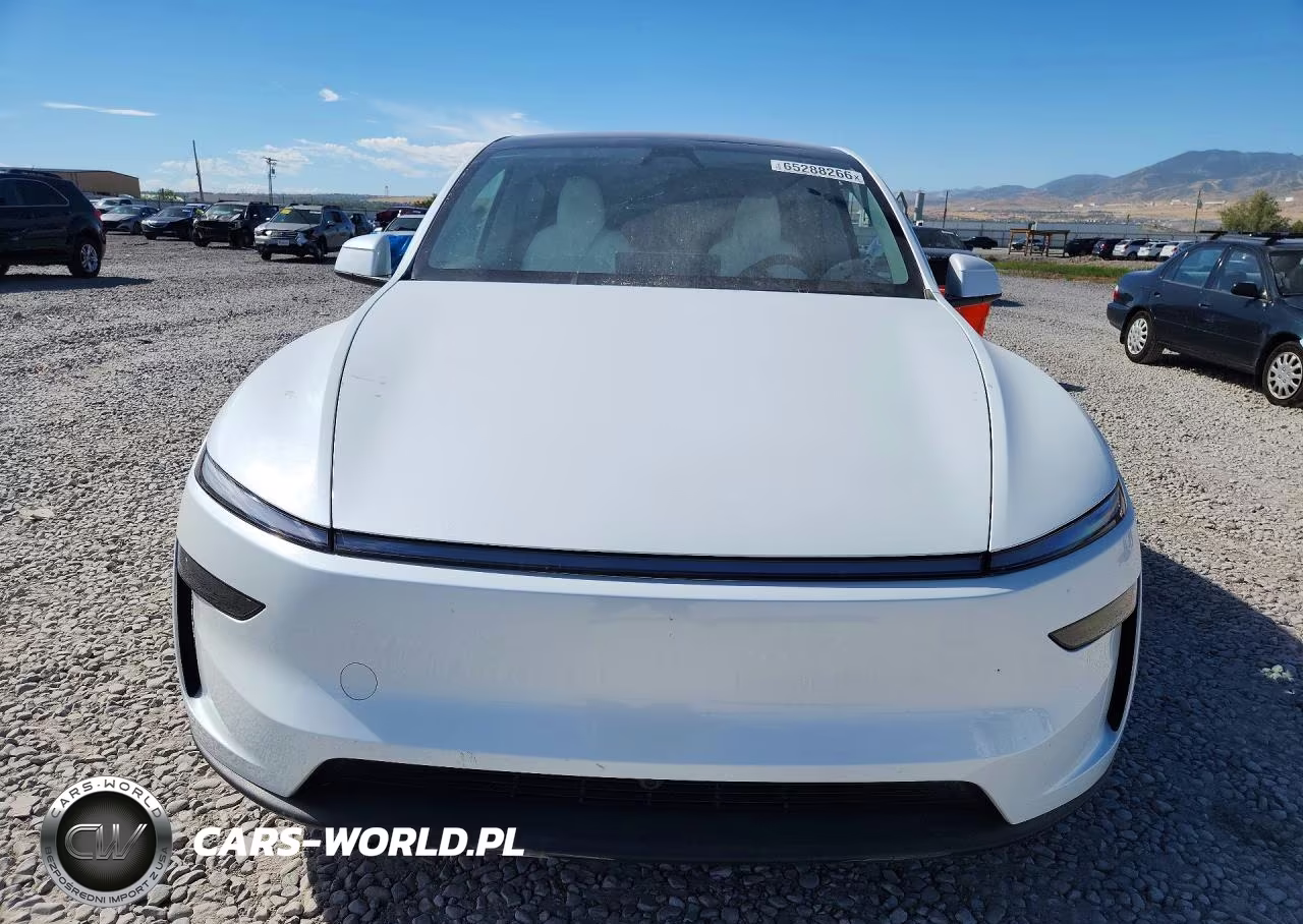 2026 Tesla Model Y VIN:7SAYGDEE1TF429280 - 5
