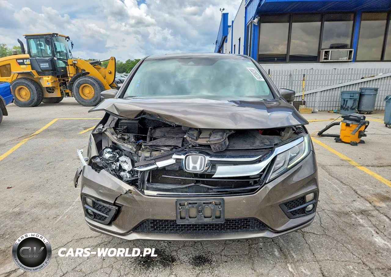 2018 Honda Odyssey Exl VIN:5FNRL6H71JB095268 - 5