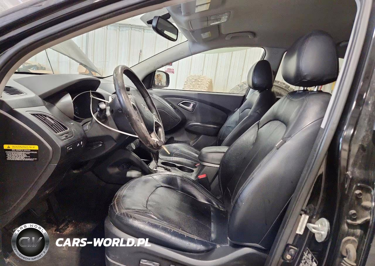 2011 Hyundai Tucson Limited VIN:KM8JU3ACXBU295702 - 7