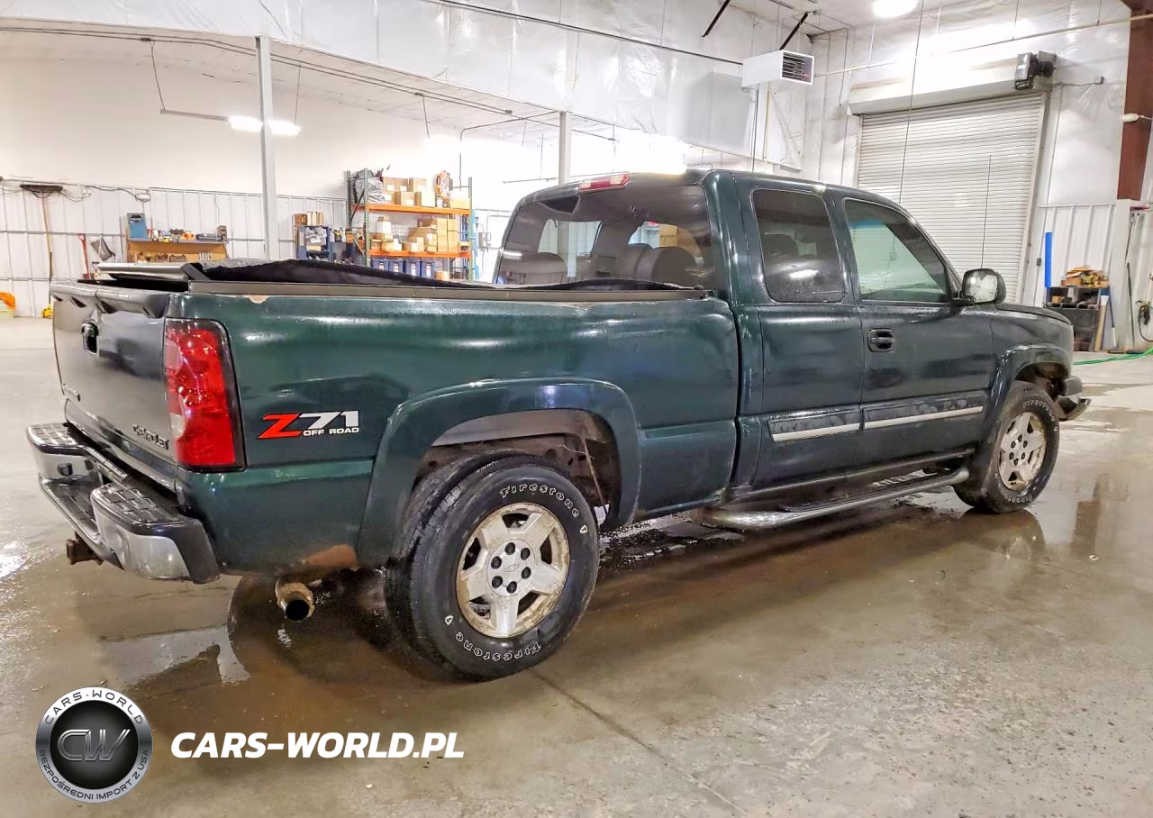 2004 Chevrolet Silverado K1500 VIN:1GCEK19T44Z142114 - 3