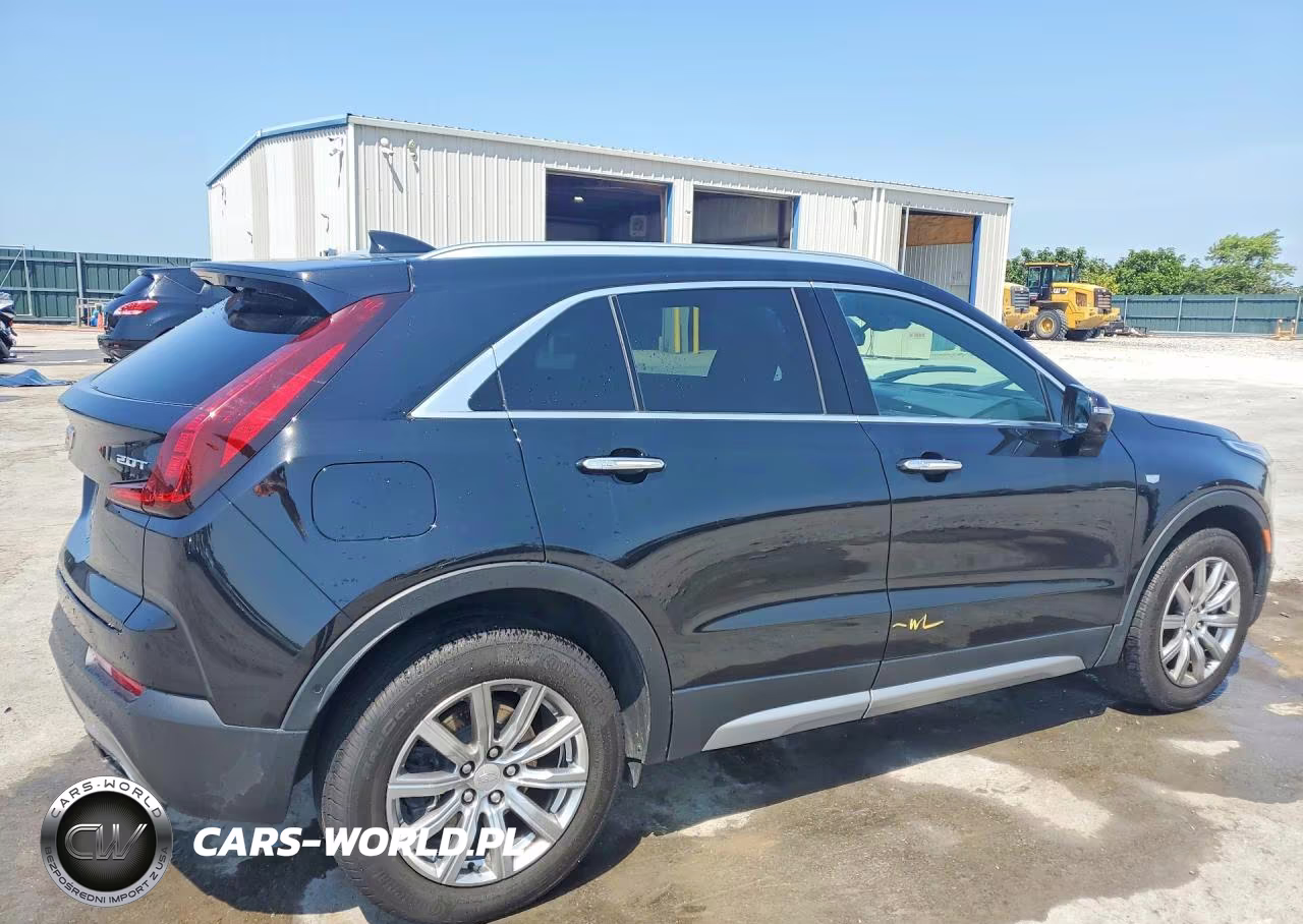 2019 Cadillac Xt4 Premium Luxury VIN:1GYFZCR44KF150940 - 3