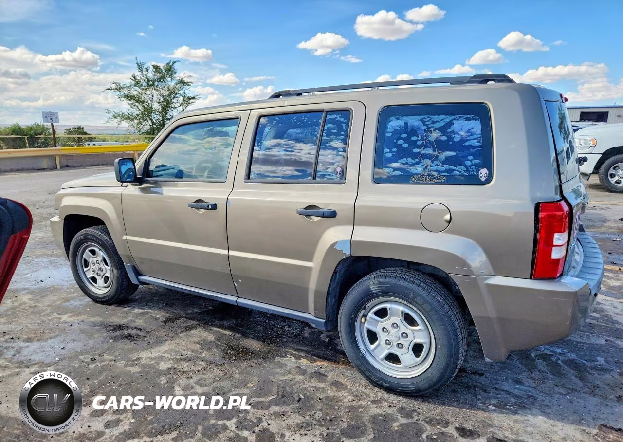 2007 Jeep Patriot Sport VIN:1J8FF28W37D392562 - 2