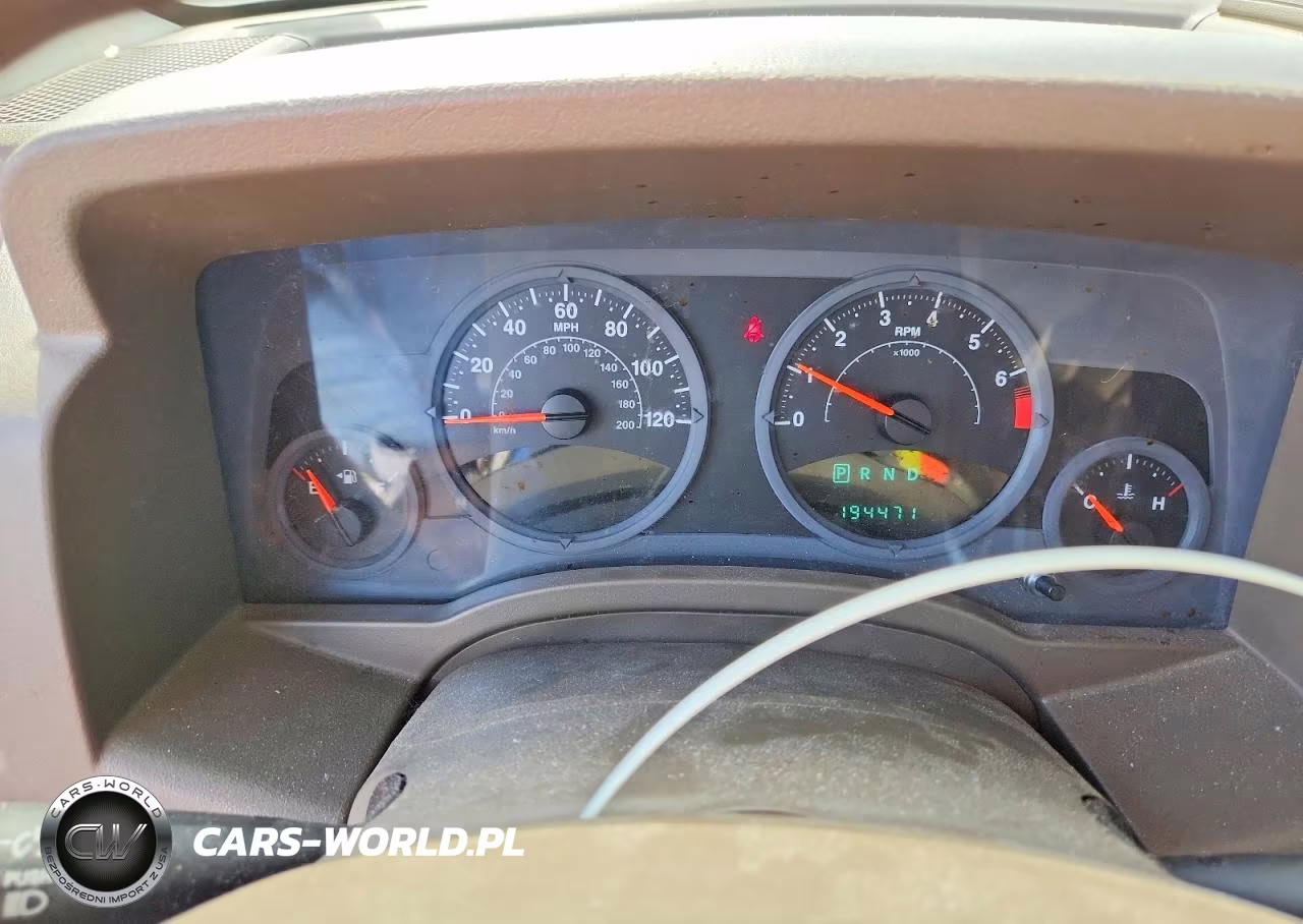 2007 Jeep Patriot Sport VIN:1J8FF28W37D392562 - 9